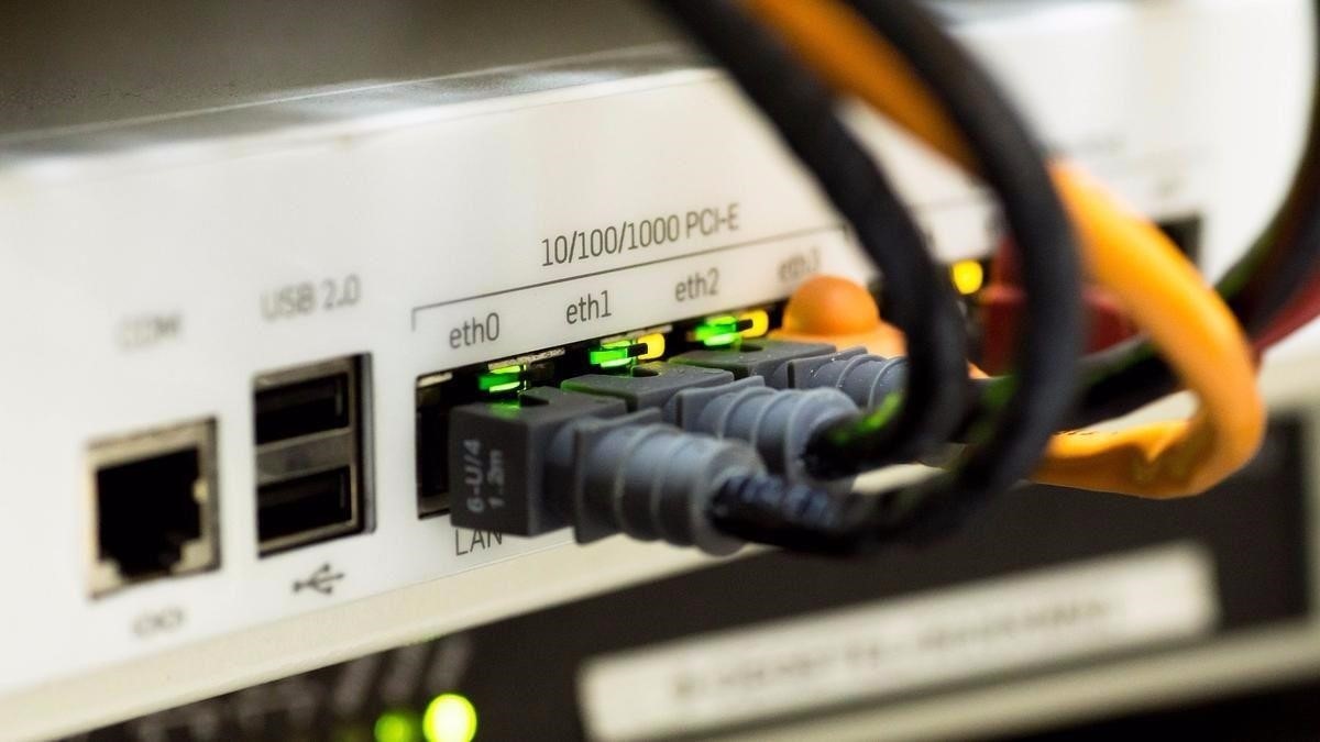 So sánh nên dùng mạng cáp quang nào tốt nhất: Viettel, FPT và VNPT? 19 mang cap quang viettel2C fpt2C vnpt dung mang nao la tot nhat3F 57vf7e
